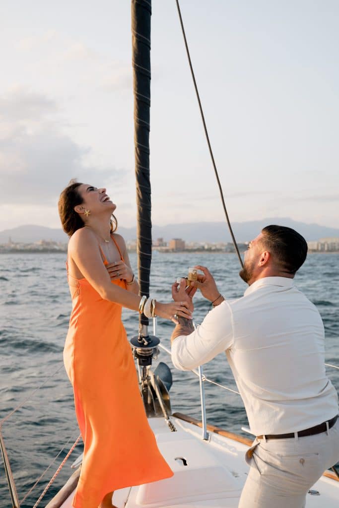 Engagement proposal boat Mallorca